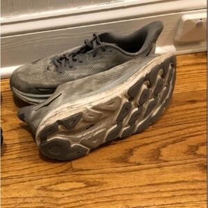 Hoka Men’s Clifton 9 Sneakers WIDE feet